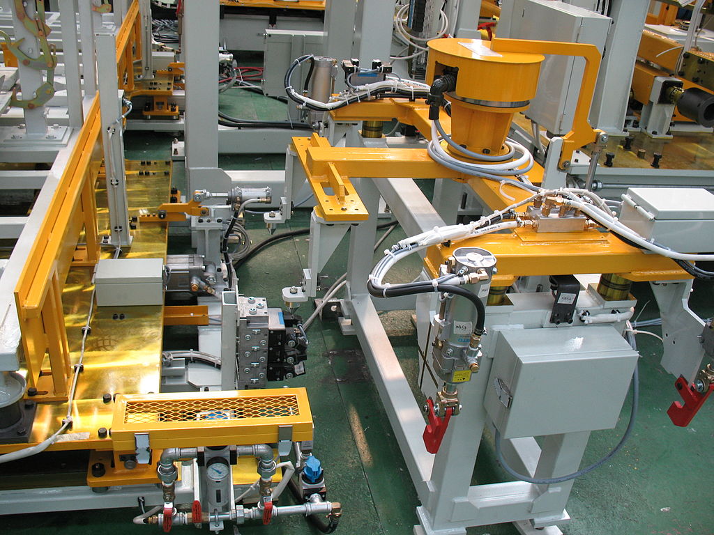 How PLM vendors plan to attack midsize manufacturing problems?